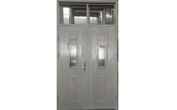 阿图什学校教室门